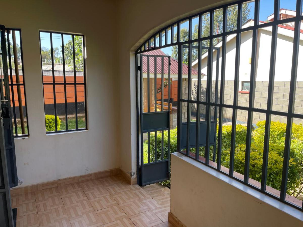 Easy Sleep Guesthouse Kitale Exterior foto