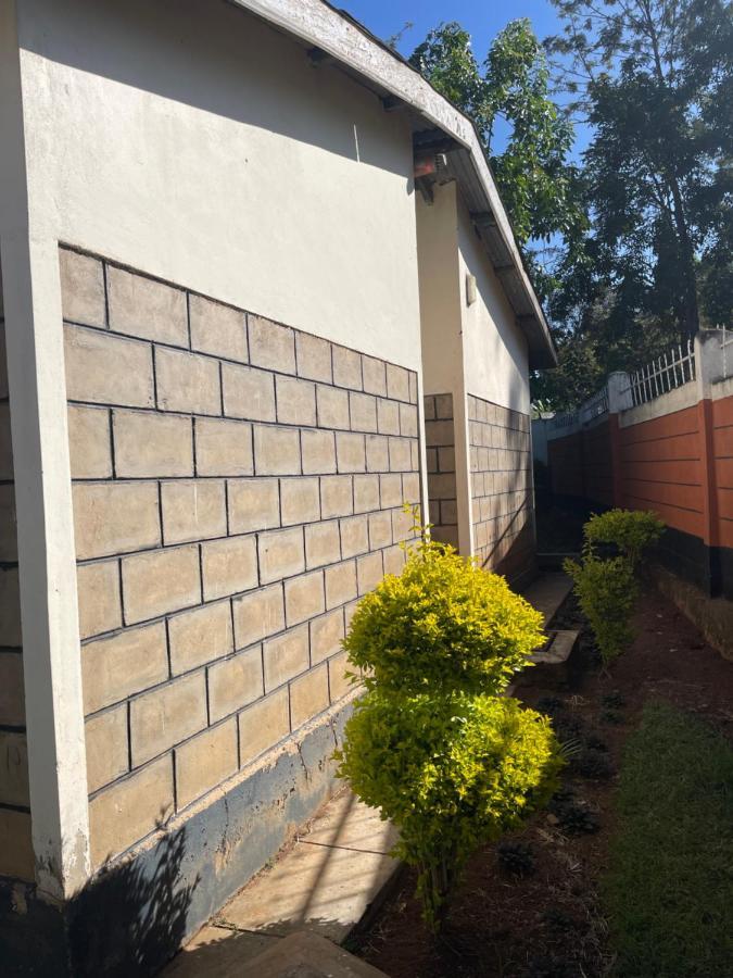 Easy Sleep Guesthouse Kitale Exterior foto