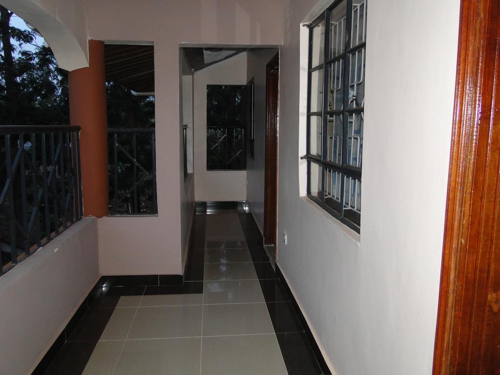 Easy Sleep Guesthouse Kitale Exterior foto