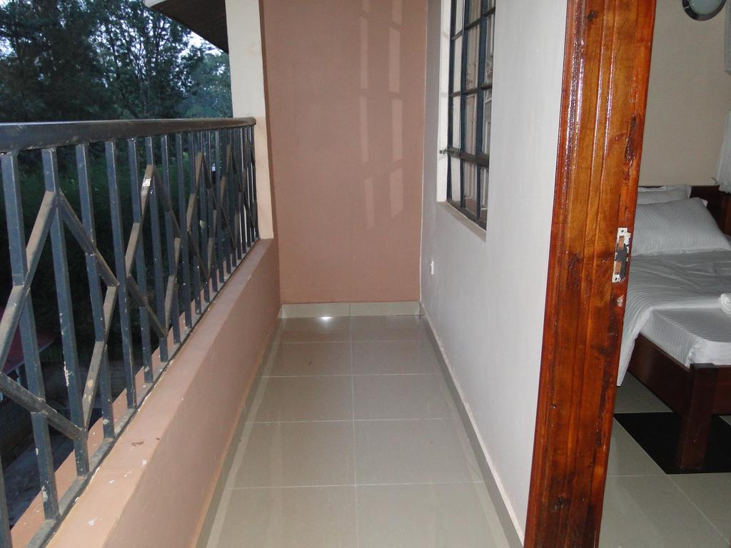 Easy Sleep Guesthouse Kitale Exterior foto